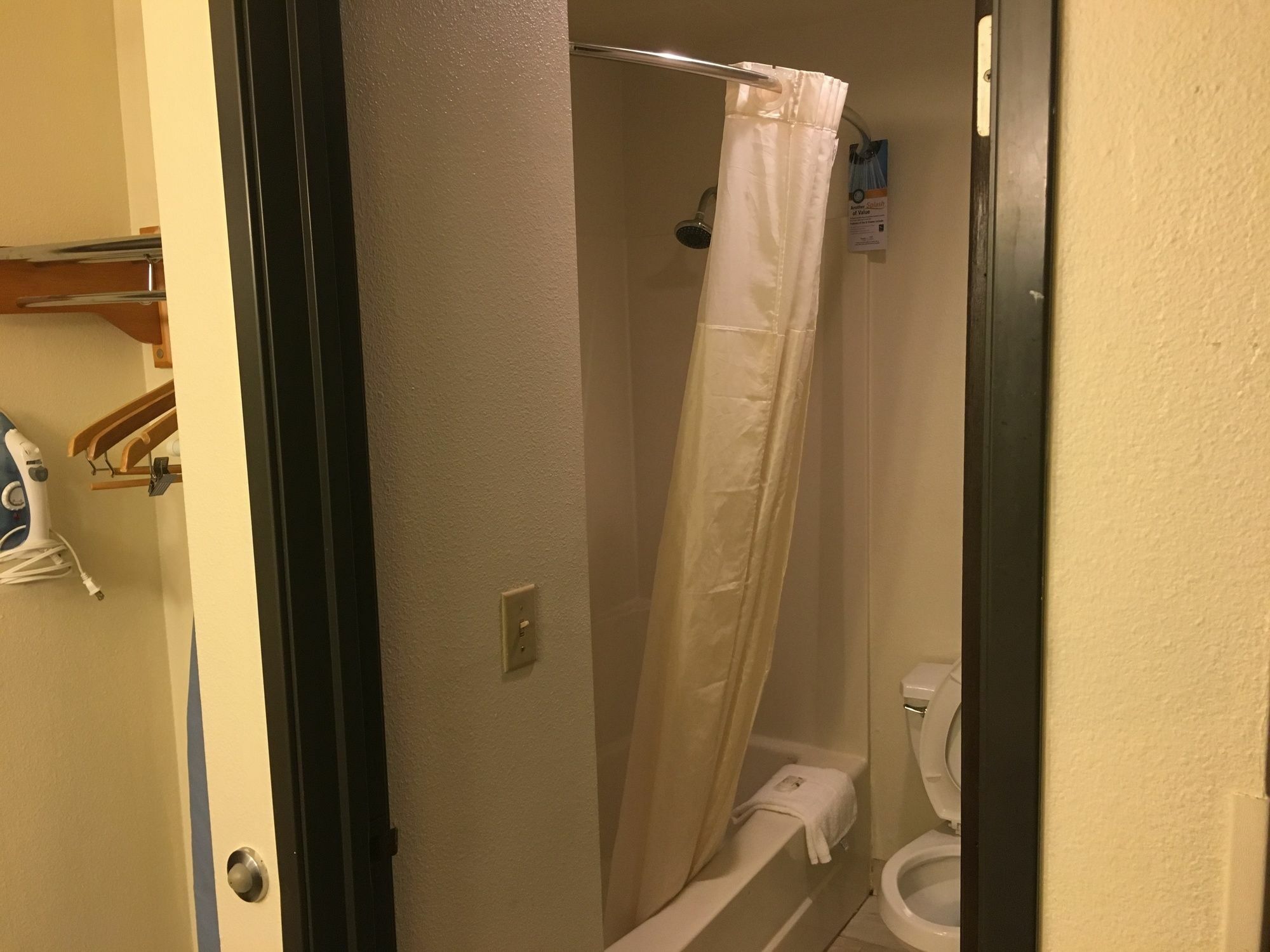 Quality Inn & Suites Milwaukee Buitenkant foto