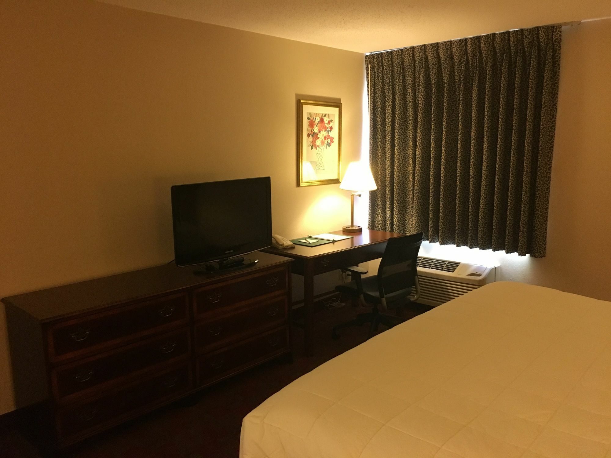 Quality Inn & Suites Milwaukee Buitenkant foto